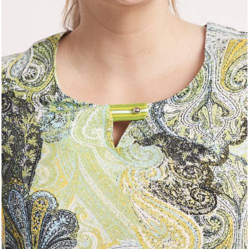 Chalou long sleeve blouse from the collection - fashion plus size - green, details of front fastening